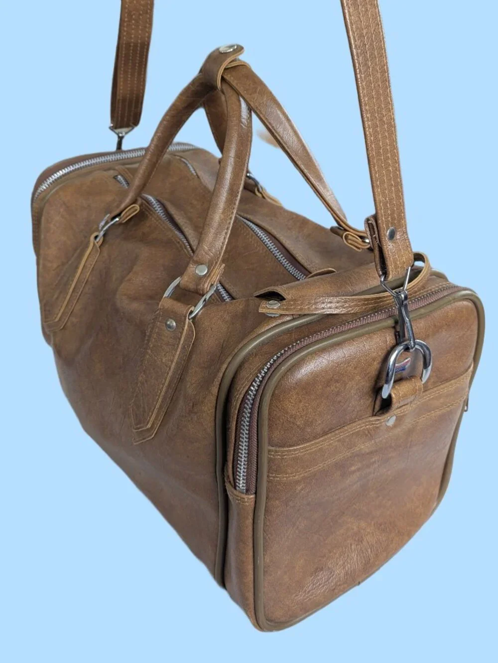 Vintage American Tourister 1970's Carry on bag w adjustable shoulder strap